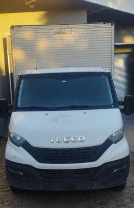 IVECO DAILY 3.0 TURBO DIESEL 35-150 CHASSI CS MANUAL IVECO DAILY 3.0 TURBO DIESEL 35-150 CHASSI CS MANUAL
